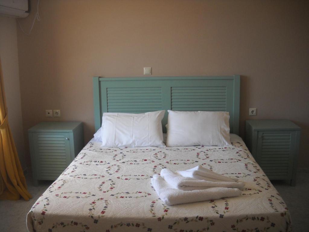 Olive Bay Hotel Ajía Effimía Szoba fotó